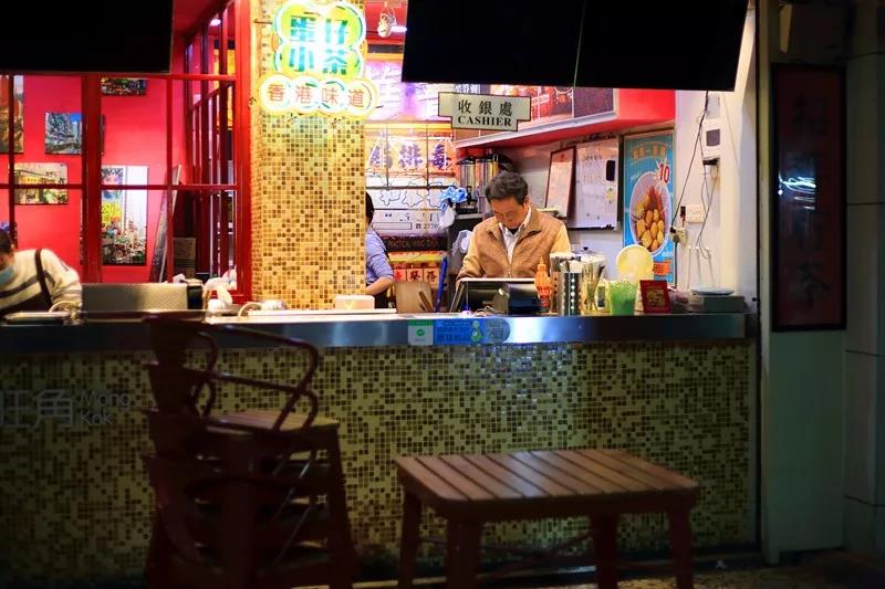 b966a143b902fd8ff24641af8fd8b839